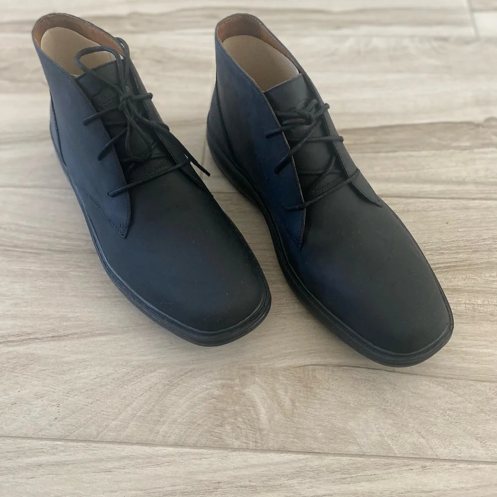 NWT Dr. Comfort Men’s Chukka Comfort boots, Size 10M, Brand New; without Box